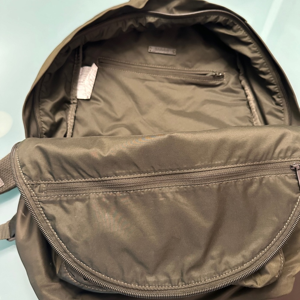 lululemon mini bucket bag lululemon Convertible Drawstring Bucket Bag Mini 5L - One Size